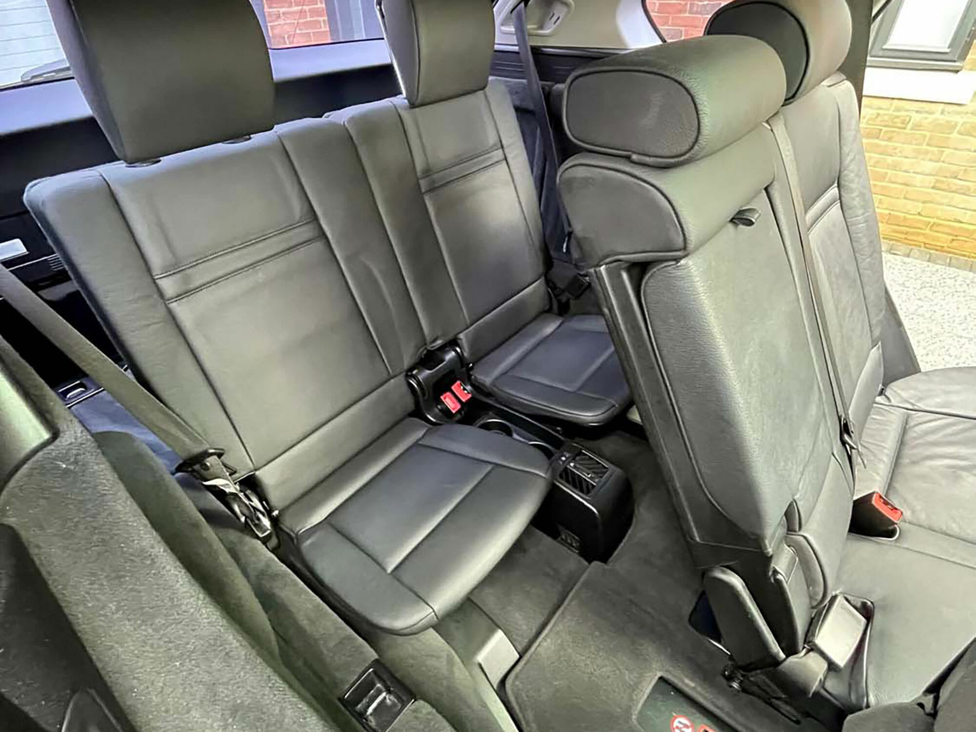 Bmw x5 e53 best sale isofix