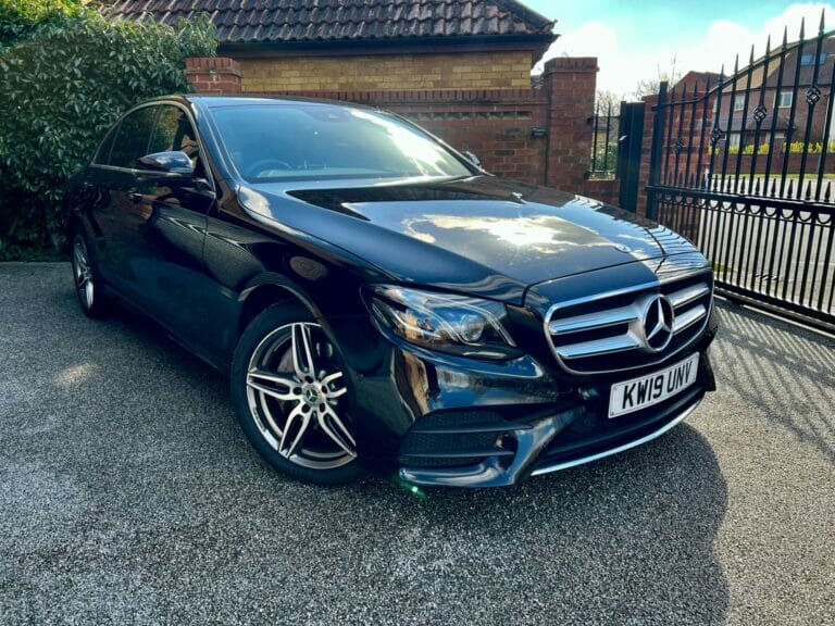 *SALE PRICE* E220d AMG Line Premium 4 Matic Saloon*